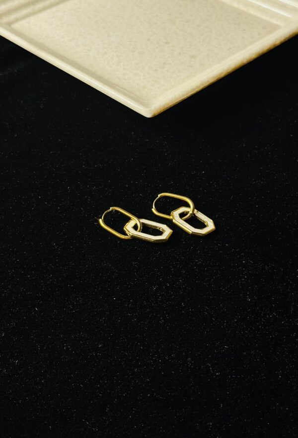 Sway Hoops