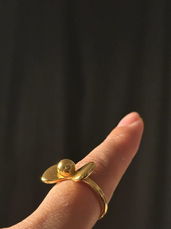 Charm Knot - Image 3